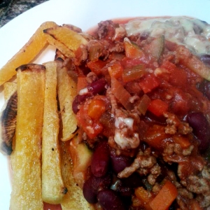 Slimming World EE SP Chilli with Swede Chips
